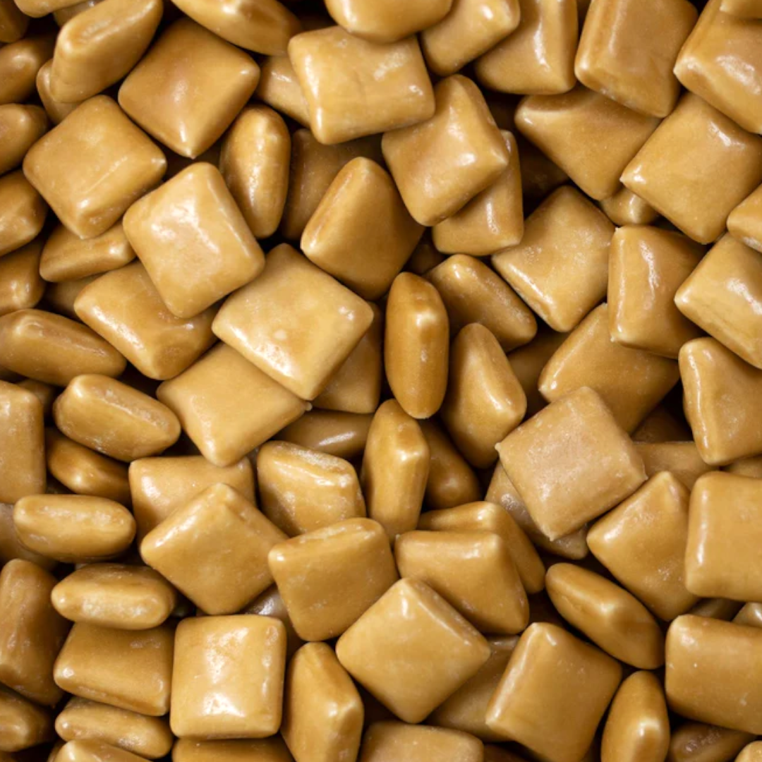 Brio Grädd (Sugar-Shelled Creamy Caramel Chews)