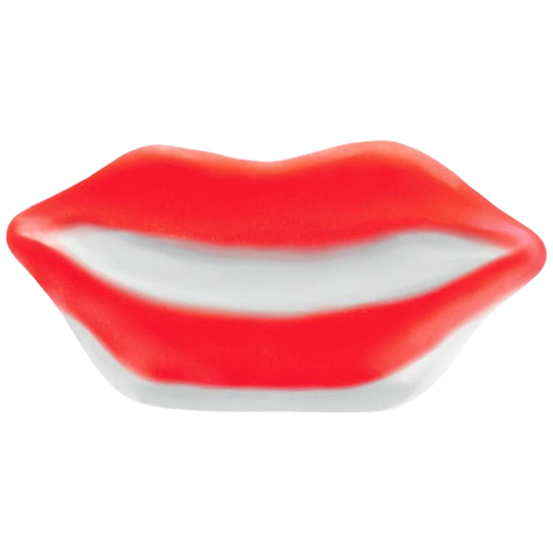 Peachy Puckered Lips