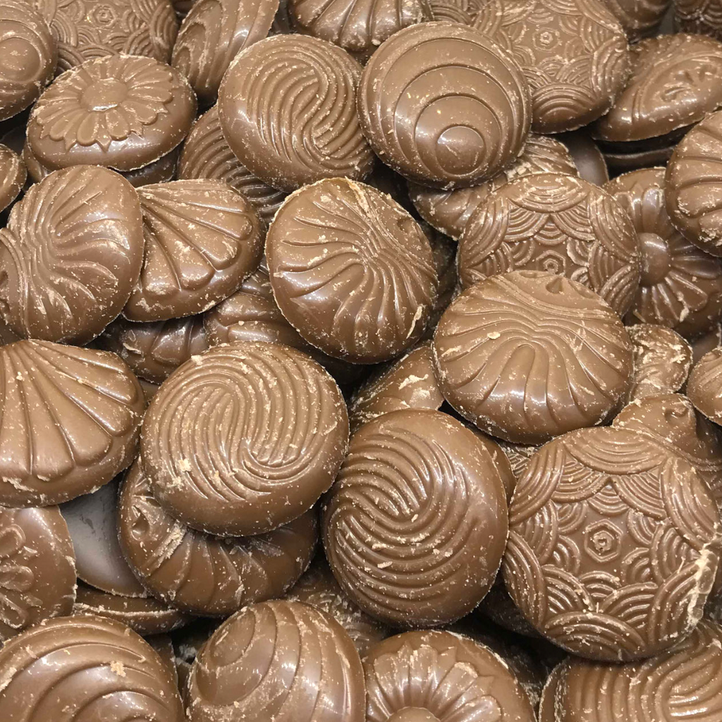 Lys Melk (Milk Chocolate Seashells & Snail Shells) (Swedish)