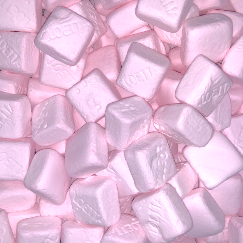 Sockerbitar Jordgubb (Strawberry Foam Blocks) (Swedish)