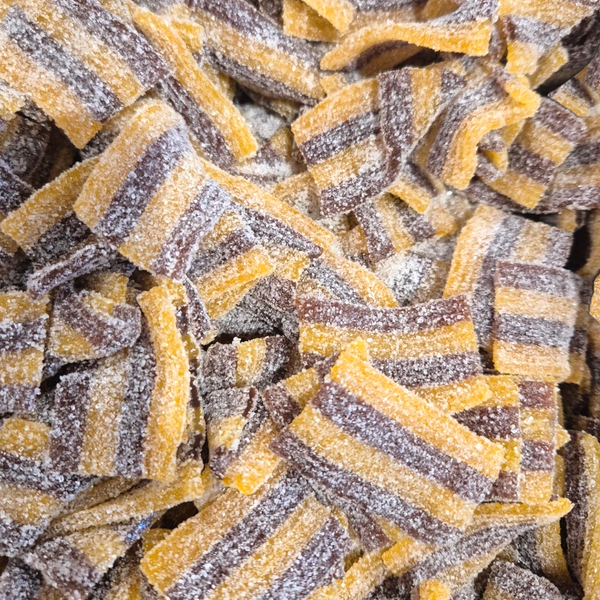 Sura Mattor Cola (Sour Cola Belt Bites)