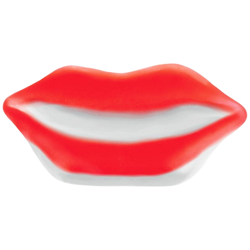 Peachy Puckered Lips