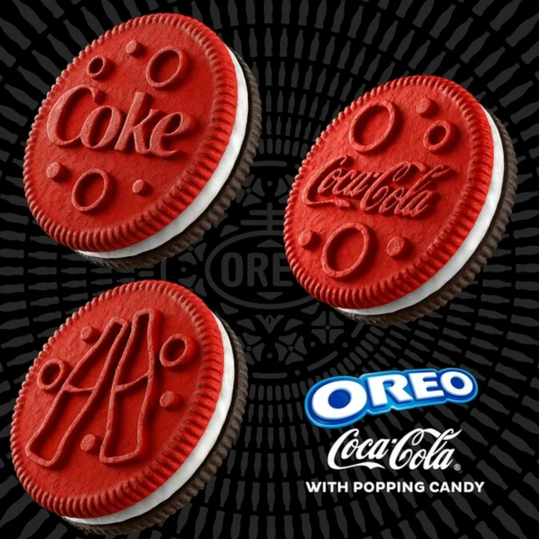 Oreo Limited Edition Coca-Cola Flavor Sandwich Cookies (Limited Edition) - 10.6oz (303g)